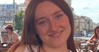 cécile cat sitter à BORDEAUX 33000