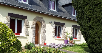 Laëtitia pet sitter à MONTERTELOT 56800_0