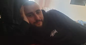 jeremy pet sitter à PARIS 12 75012