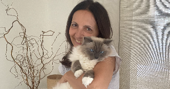 evelyne cat sitter à PARIS 17 75017_1
