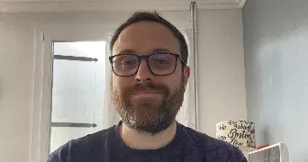 florian pet sitter à LE CHESNAY ROCQUENCOURT 78150