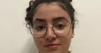 nesrine pet sitter à MARSEILLE 13 13013