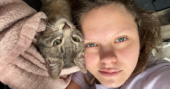 chloé pet sitter à HIRSON 02500