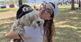 emeline pet sitter à ST CLOUD 92210_1