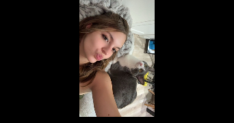 camille pet sitter à ST PIERRE LES NEMOURS 77140_3