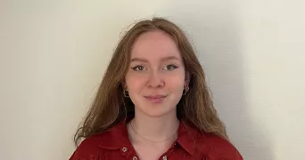 tess pet sitter à FRANCONVILLE 95130