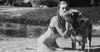 fanny pet sitter à GARIDECH 31380