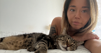 camille pet sitter à CANNES 06400_0