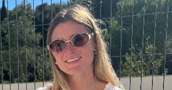 léa pet sitter à ENSUES LA REDONNE 13820_0