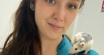 manon pet sitter à NEUVILLE SUR SAONE 69250_1