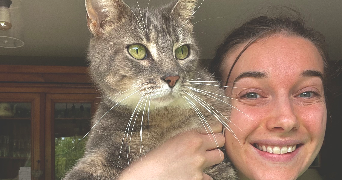 louise pet sitter à COURBEVOIE 92400_2
