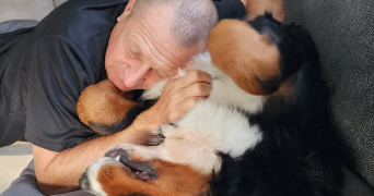 emmanuelle pet sitter à GINASSERVIS 83560_1