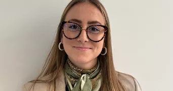 laura pet sitter à PAREMPUYRE 33290