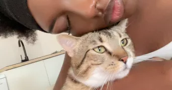gabriella pet sitter à SENS 89100