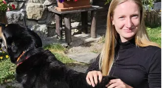 fleur pet sitter à LYON 01 69001