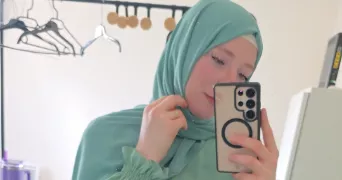 hatice pet sitter à SABLE SUR SARTHE 72300