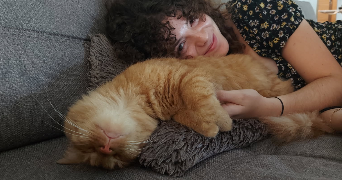 laura pet sitter à BORDEAUX 33000_1