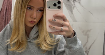 lola pet sitter à MARSEILLE 08 13008_0