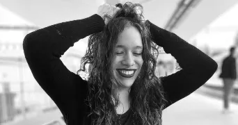 caroline pet sitter à FONTENAY AUX ROSES 92260