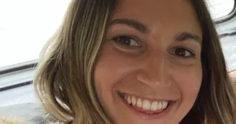 ana pet sitter à NOYAL CHATILLON SUR SEICHE 35230