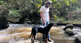 juan pet sitter à PARIS 18 75018_0