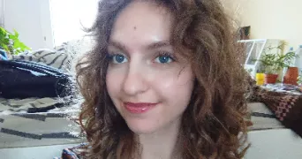 emie pet sitter à MAGNY LES HAMEAUX 78114