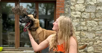 agrippine pet sitter à PREZ 08290