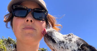 pauline pet sitter à URVAL 24480_2