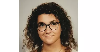 valentine dog sitter à PARIS 09 75009