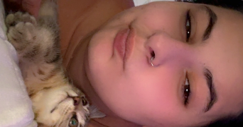 chloe pet sitter à POITIERS 86000