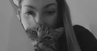 mélanie pet sitter à LES PENNES MIRABEAU 13170