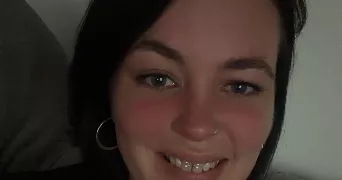 alicia pet sitter à AUBY 59950