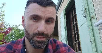 karim pet sitter à CASTRES 81100
