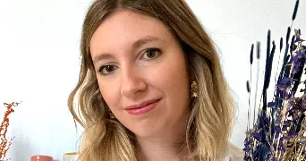 laure-anne pet sitter à MEDAN 78670