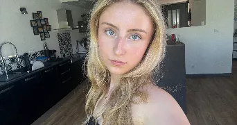 louna pet sitter à MONTLIGNON 95680