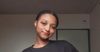 talina pet sitter à Paris 75013