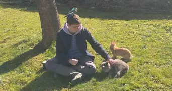 julie pet sitter à BRESSUIRE 79300