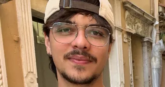 mark anthony pet sitter à LILLE 59000