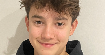 nael pet sitter à FRANCHEVILLE 69340