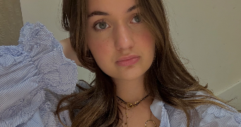 charlotte pet sitter à CANDE SUR BEUVRON 41120_0