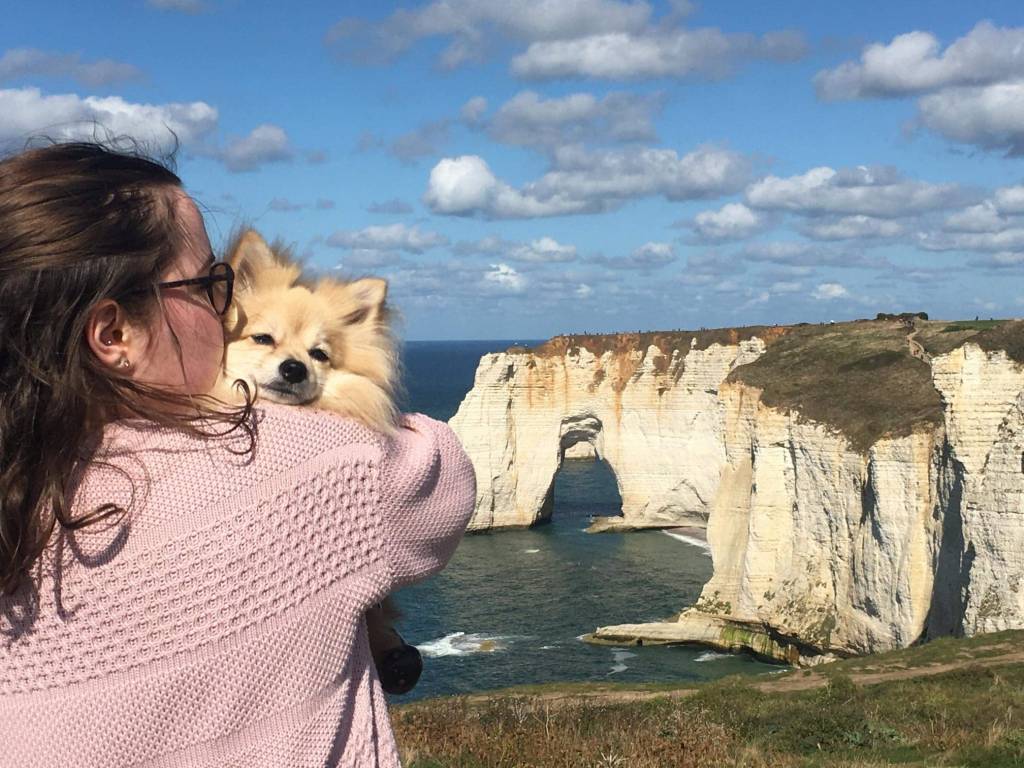 chloé pet sitter à ARGENTON SUR CREUSE 36200_0