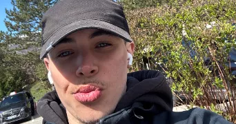 lewis pet sitter à RENNES 35000
