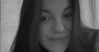 laura pet sitter à THIVIERS 24800