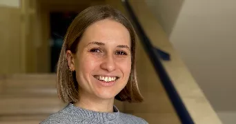 lou pet sitter à PARIS 02 75002