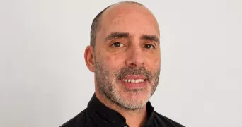 sébastien pet sitter à JOUE LES TOURS 37300