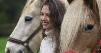 anna pet sitter à SURZUR 56450_1