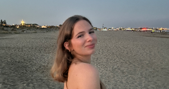 blanche pet sitter à GUYANCOURT 78280_0