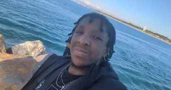 thomas pet sitter à TOULON 83000