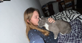 blanche pet sitter à GUYANCOURT 78280_1