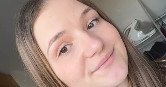 mahnon pet sitter à PETITE FORET 59494